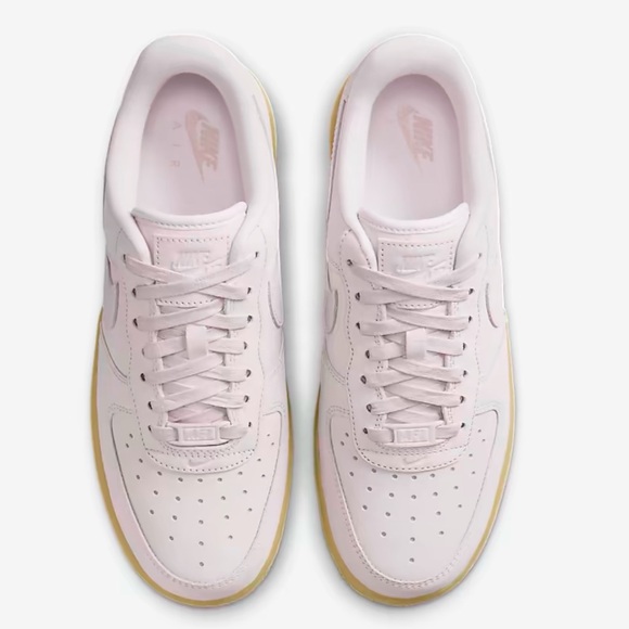 Nike WMNS Air Force 1 Premium
Pearl Pink/Gum Light Brown/
Pearl Pink Shoes - Picture 11 of 16